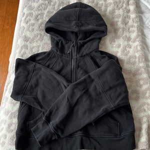 Lululemon scuba half zip